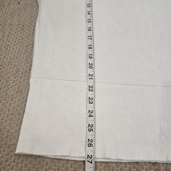 Lauren Ralph Lauren Boatneck Sweater Medium White With Gold Buttons - Picture 8 of 11